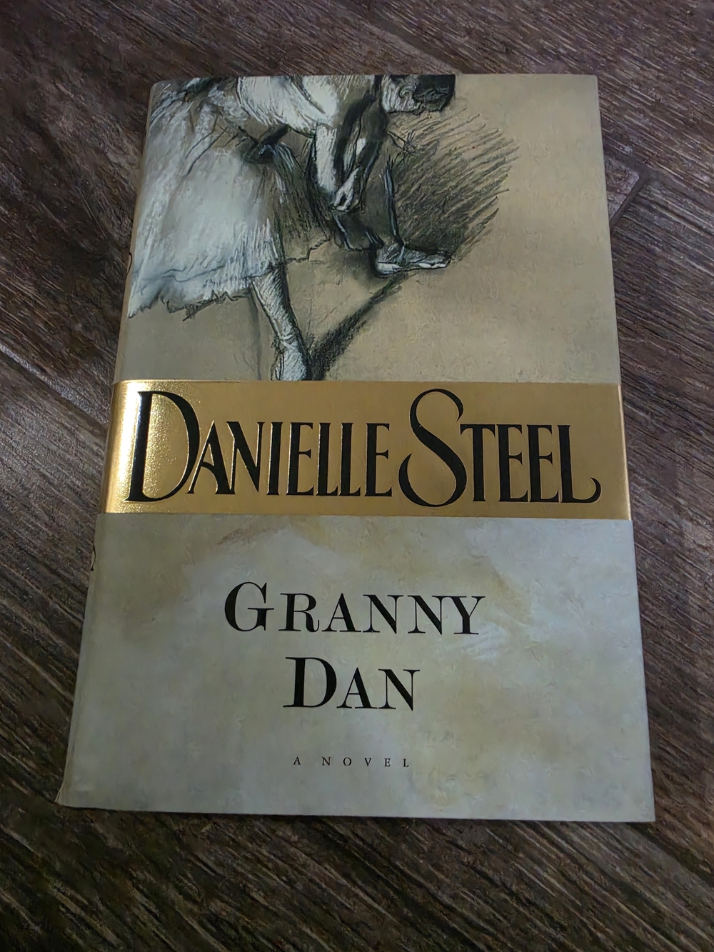 'Granny Dan' Hardcover Novel - Gold and Cream